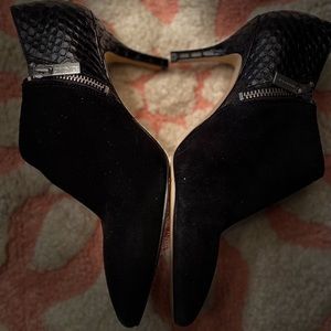 MICHAEL MIchael Kors Booties